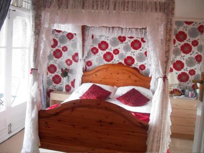 סנט אוסטל Karmary Guest House מראה חיצוני תמונה